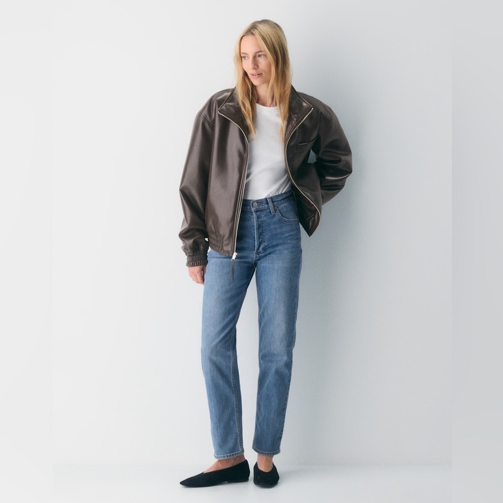 Aritzia Denim Forum The Arlo Hi-Rise Blue Straight Jean - Women's 24